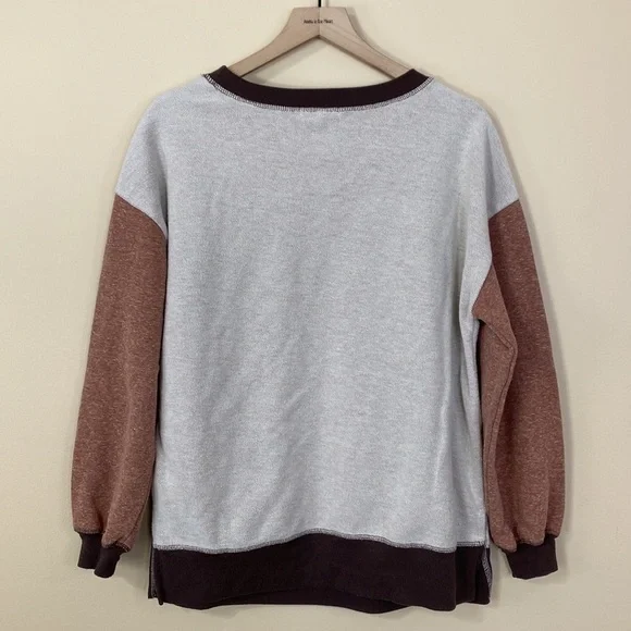 𝅺taylor & sage sweatshirt - Picture 5 of 5